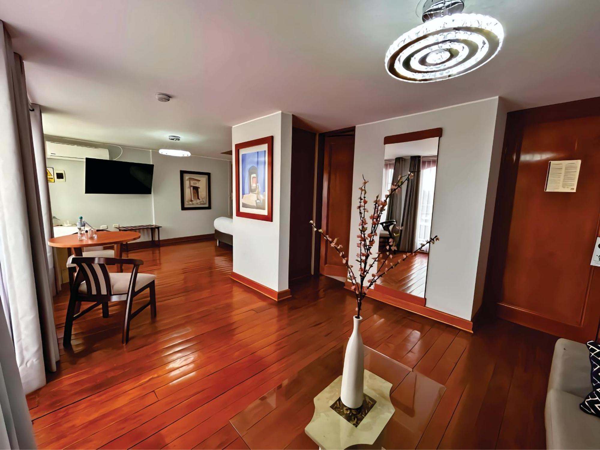 Hotel Fundador Arequipa Bagian luar foto